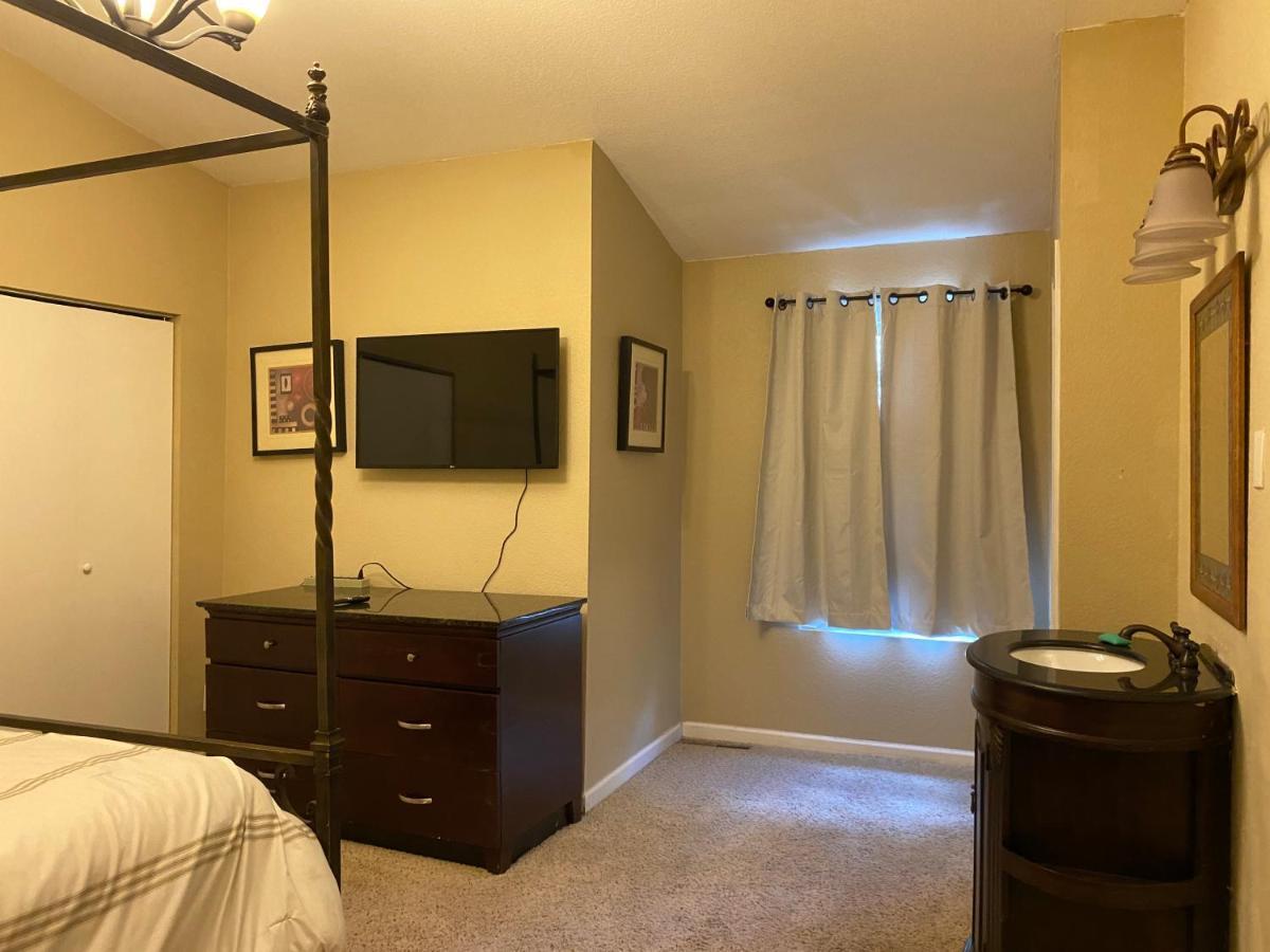 Westside Large Home 科罗拉多斯普林斯 外观 照片
